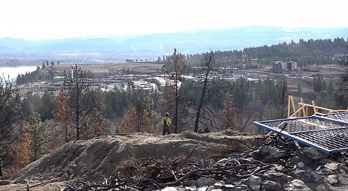 VIDEO: Insurance woes delay the 2023 wildfire rebuild