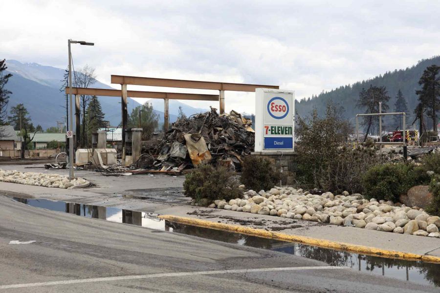 <who>Photo Credit: Jasper National Park
