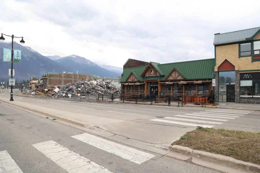 <who>Photo Credit: Jasper National Park