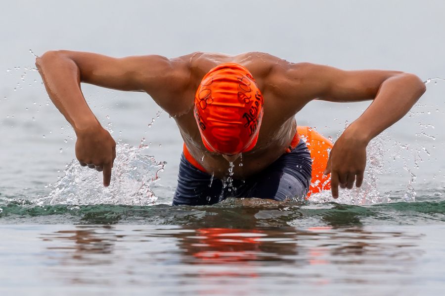<who>Photo Credit: NowMedia/Gord Goble</who> Scene from 2024 Across the Lake Swim: Kalamalka Lake