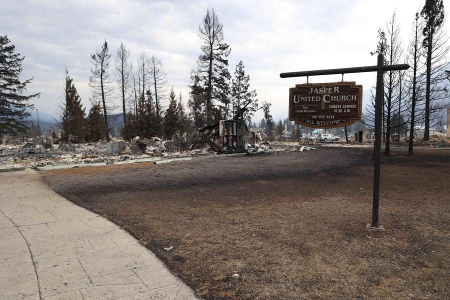 <who> Photo Credit: Jasper National Park 