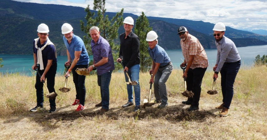 <who> Photo Credit: Ridge North America </who> Representatives from the RDNO, Ridge North America and investors.