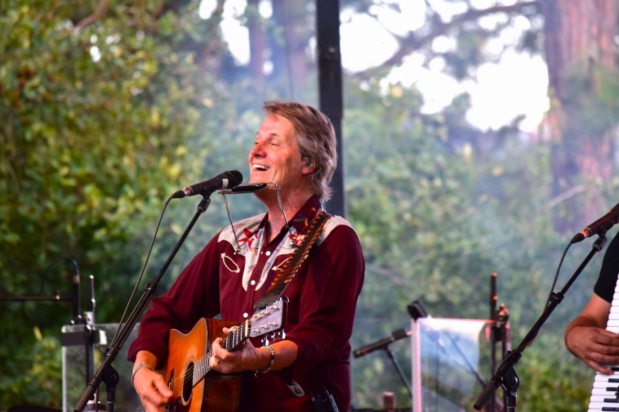 <who>Photos by Steve MacNaull/NowMedia Group</who> Blue Rodeo co-lead singer, songwriter and founder Jim Cuddy.