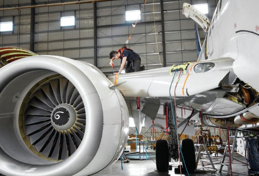 </who>Graduates of the aircraft maintenance engineering programs can do technician, structures, mechanical and retrofitting work.