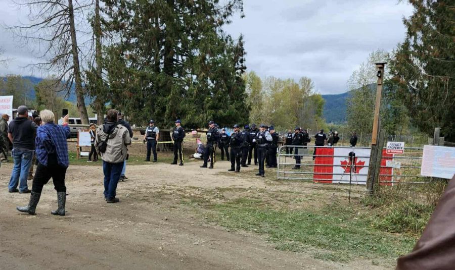 <who> Photo Credit: MP Scott Anderson via Facebook