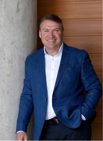 </who>Kelowna Mayor Tom Dyas