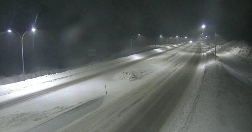 <who>Photo Credit: DriveBC webcam</who>The Coquihalla on Wednesday night.