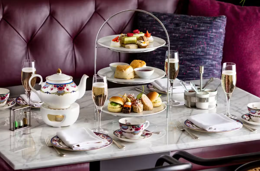 </who>Afternoon tea at the Empress Hotel in Victoria is oh-so romantic.