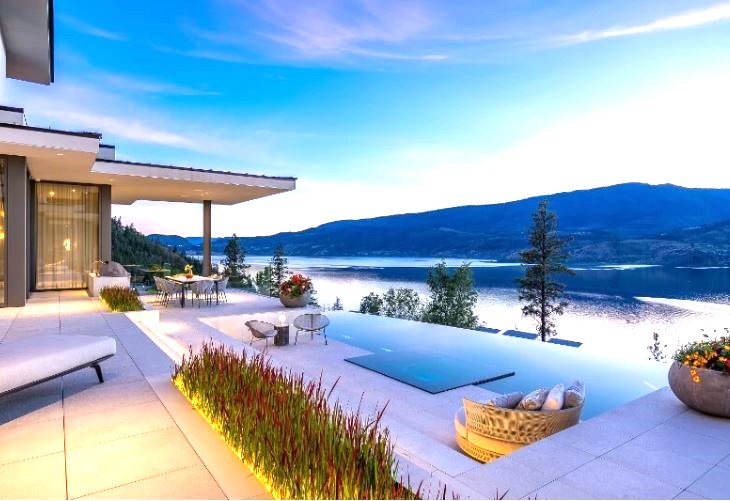 <who>Photo credit: Sotheby's</who>Of course, the infinity pool faces Okanagan Lake.