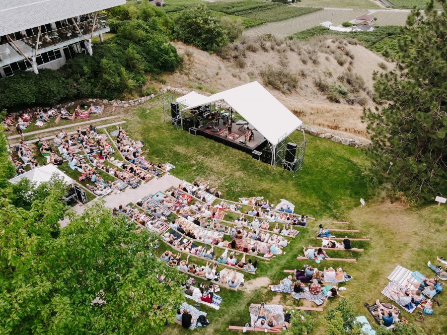 <who>Photo credit: Tinhorn Creek Winery</who>Tinhorn Creek Winery in Oliver will have three concerts in its outdoor amphitheatre this summer.