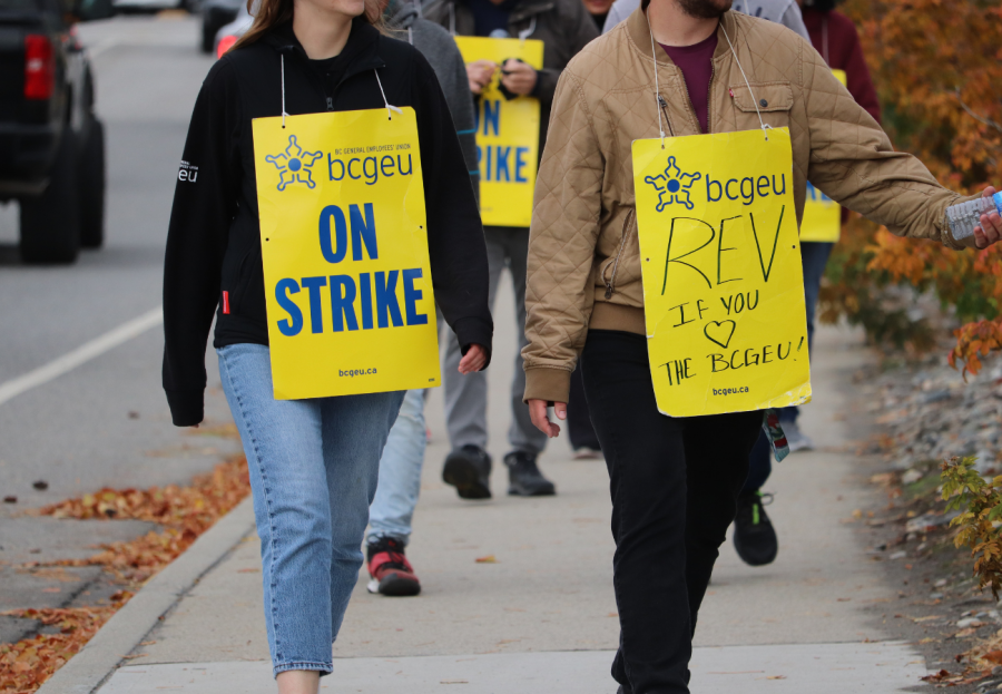 <who> Photo Credit: NowMedia/Corvin Vaski