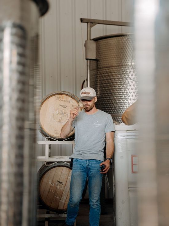 <who>Photo Credit: Lunessence Winery</who>