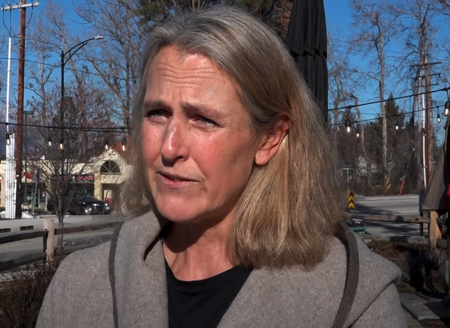 <who> Photo credit: NowMedia </who> Alexandra Wright.