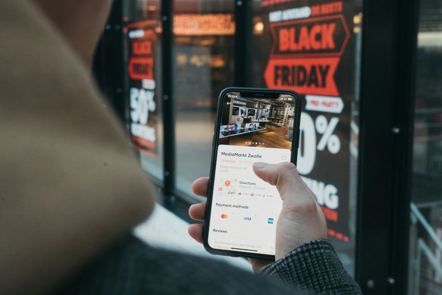 <who>Photo credit: CardMapr.nl on Unsplash</who>Watch your online and in-store spending.