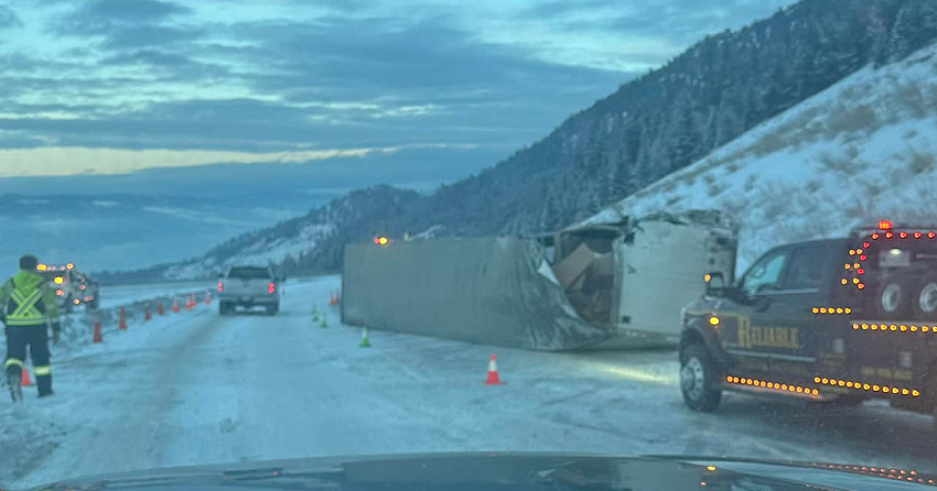 <who>Photo Credit: Mike Price/Coquihalla Road Reports Facebook group