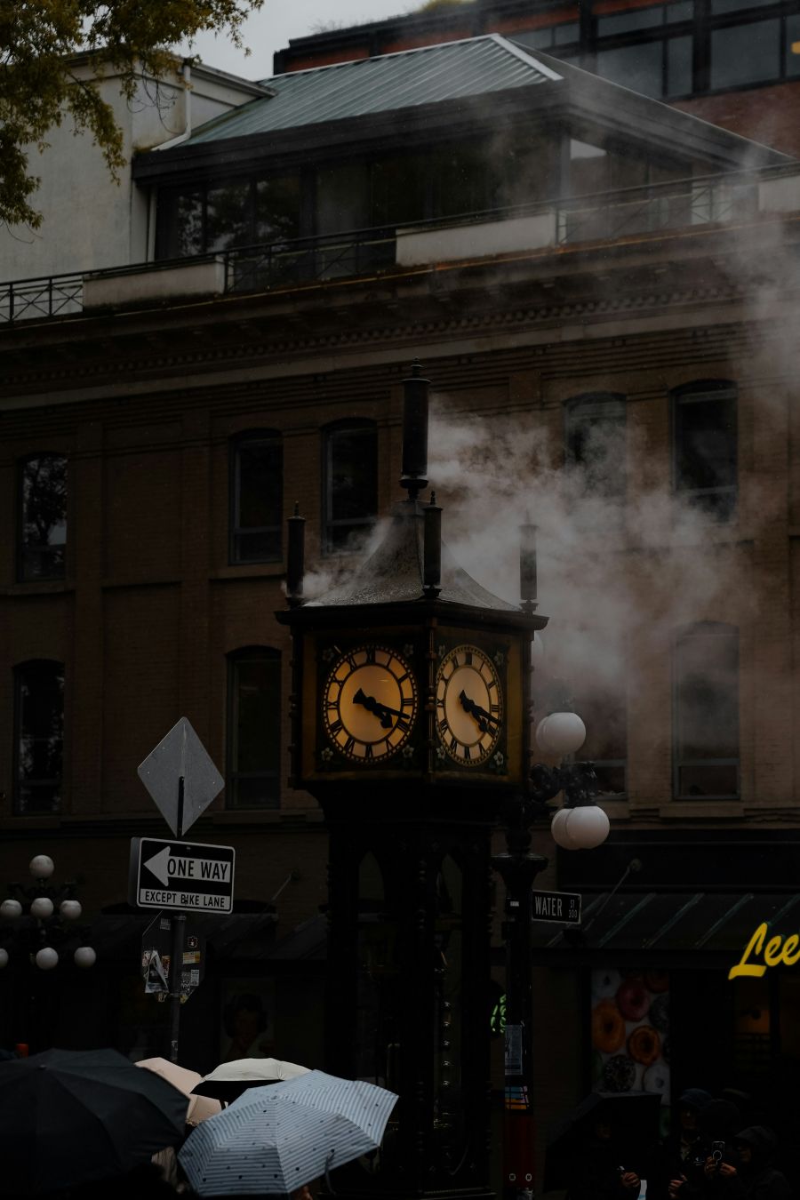 <who>Photo credit: Helder Avila on Unsplash</who>Vancouver's famous Gastown Steam Clock will no longer need to be adjusted twice a year.