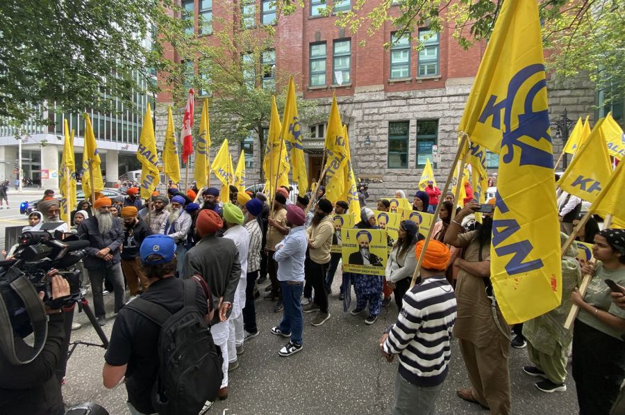 <who>Photo Credit: Canadian Press