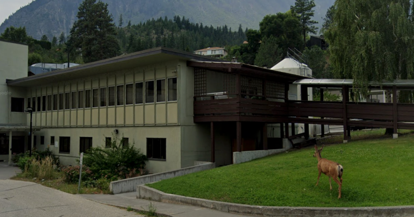 <who> Photo credit: Google </who> Lillooet hospital.