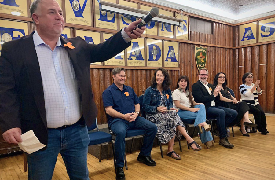 <who> Photo credit: Rochelle Baker, Local Journalism Initiative Reporter, Canada's National Observer </who> The federal NDP caucus held a recent town hall in Courtenay, BC, to get input on party priorities in advance of pending leadership race. 