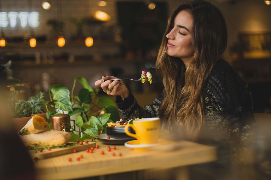 <who>Photo credit: Pablo Merchan Montes on Unsplash</who> Are you brave enough to dine along in a restaurant and not feel self conscious?