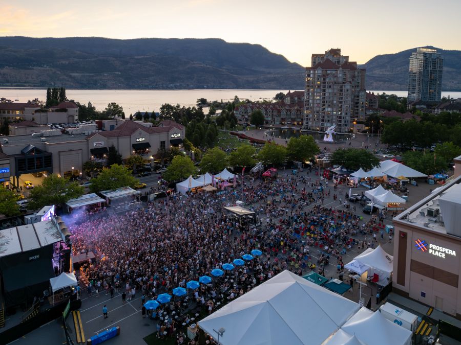 <who>Photo Credit: GSL Group