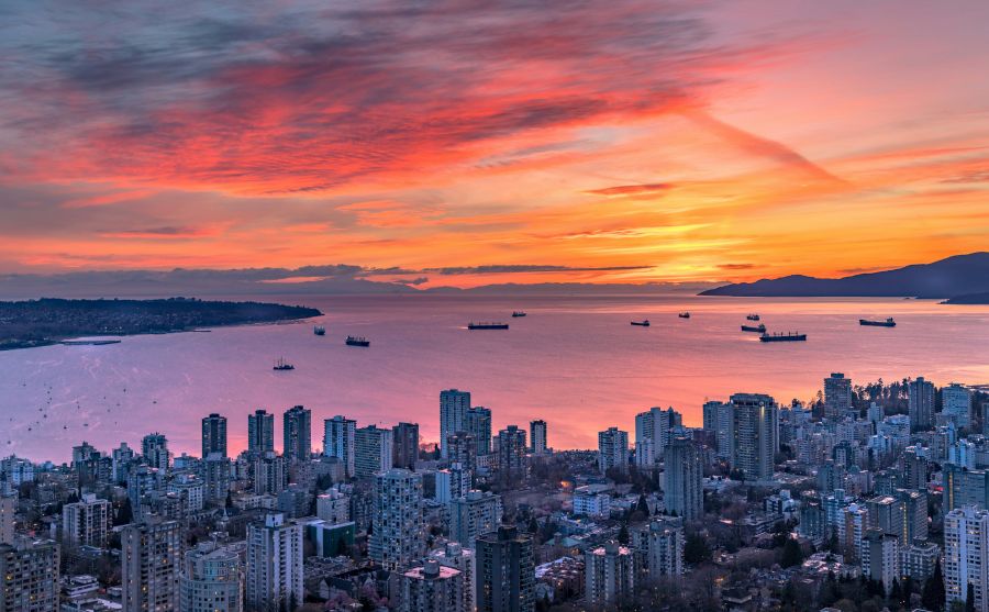<who>Photo Credit: Unsplash/Mike Benna</who>According to the October National Rent Report, Vancouver had the biggest drop in rental prices in all of Canada over the past 2 years.