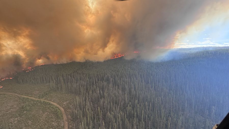<who>Photo Credit: BC Wildfire Service