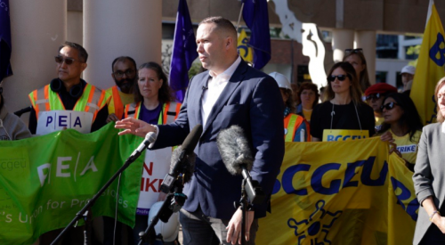 'Left with no choice': BCGEU strike expands to liquor distribution centres in Kamloops, Lower Mainland