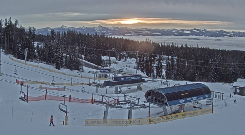 Big White: Light wind, scattered cloud, unlimited visibility