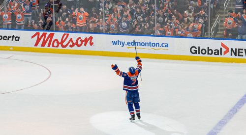 Oilers even series with Kings while Habs and Jets fall