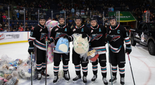 Highlights: Poletin send the stuffies flying as Kelowna defeats Portland in feisty affair