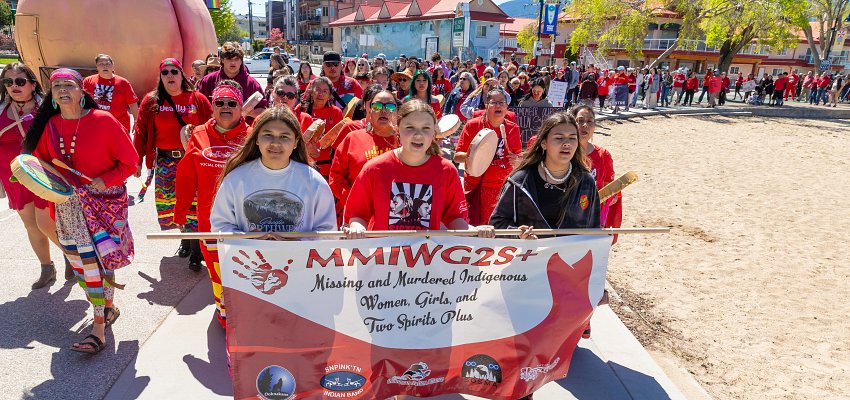 PHOTOS: Attendees flood Penticton waterfront for Red Dress Day 2025