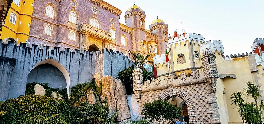 Why Women Are Choosing Group Travel and the Kelowna Founder Making It Happen